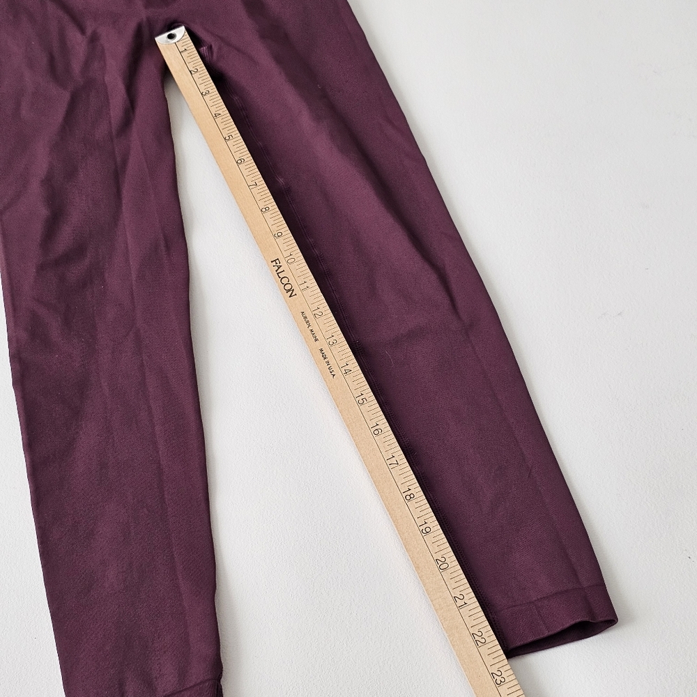 Seamless Butt Lift Leggings High Waisted Burgundy Plum Scrunch Gym S - Picture 7 of 9